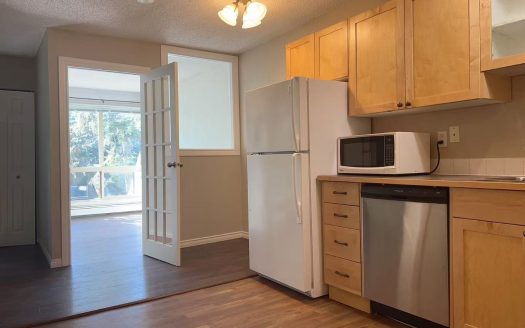 1-Bedroom with Sunroom