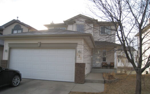 Two storey walkout