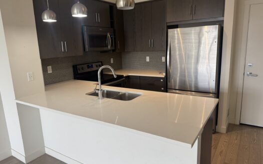One-Bedroom Auburn Bay